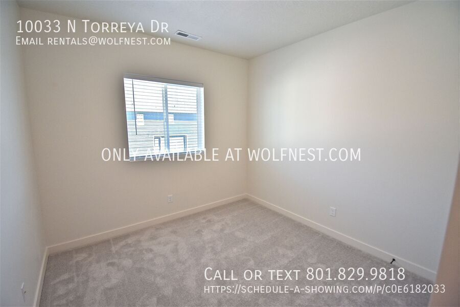 Gorgeous 3 Bed Highland Home! No Deposit Option! property image