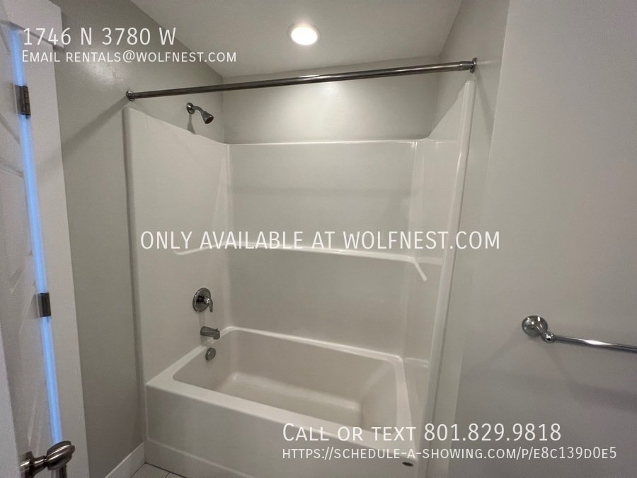 Stunning 4 Bed Lehi Townhome! No Deposit Option! property image