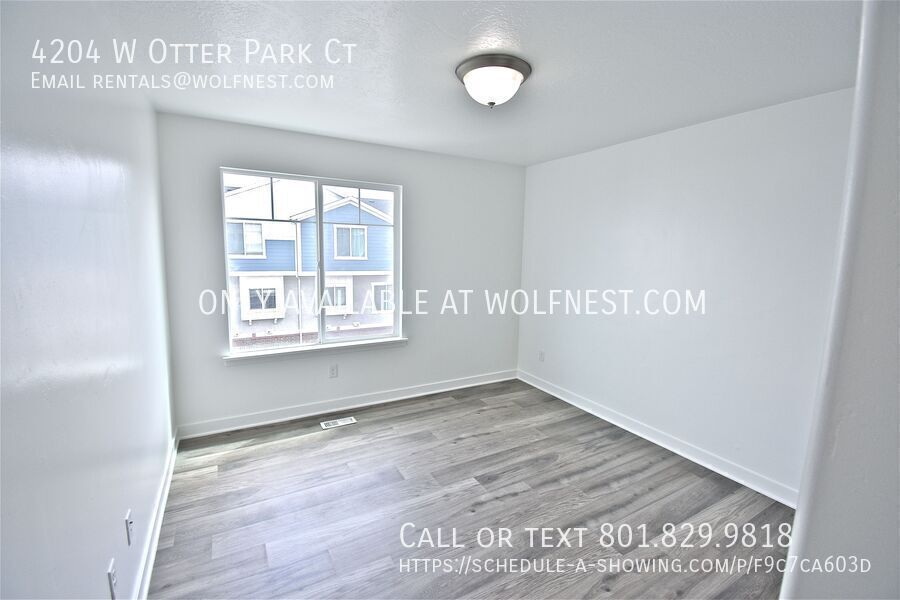 Stunning 3 Bed Riverton Townhome! No Deposit Option! property image