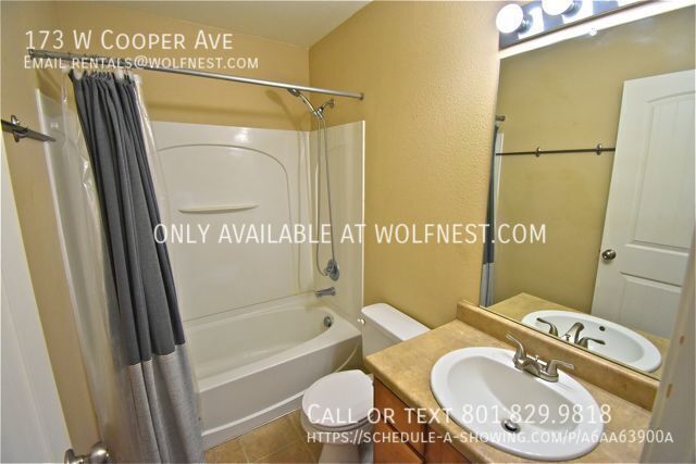 Beautiful 3 Bed Saratoga Springs Home! No Deposit Option! property image