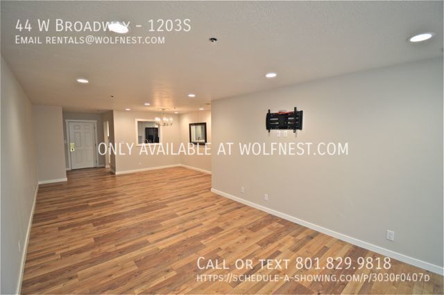 Remodeled 2 Bed Downtown Condo! No Deposit Option! property image
