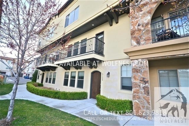 Sensational 3 Bed Highland Townhome! No Deposit Option! property image