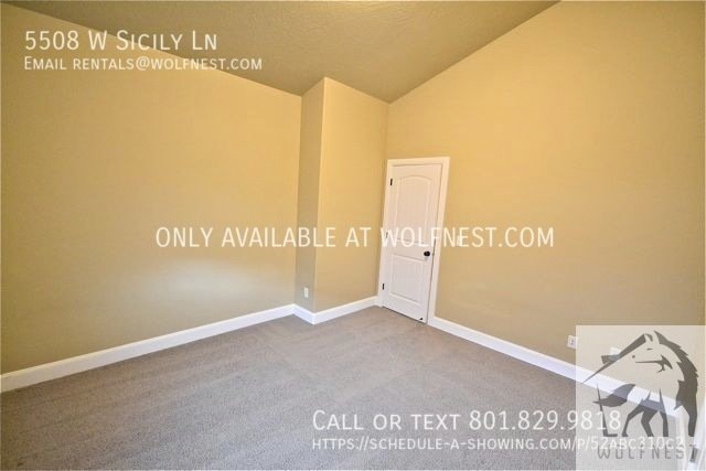 Sensational 3 Bed Highland Townhome! No Deposit Option! property image