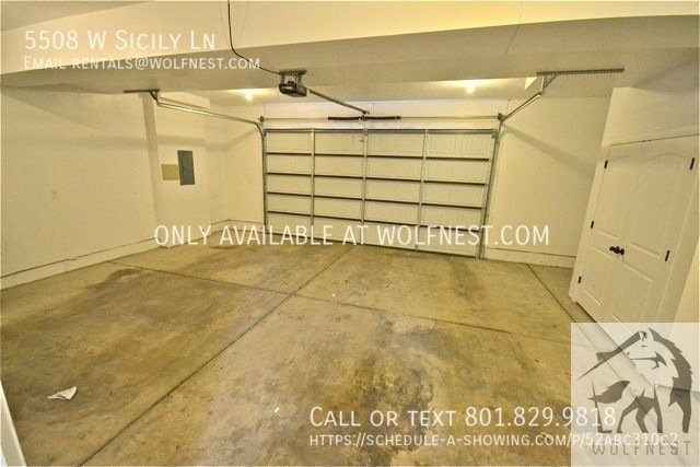 Sensational 3 Bed Highland Townhome! No Deposit Option! property image