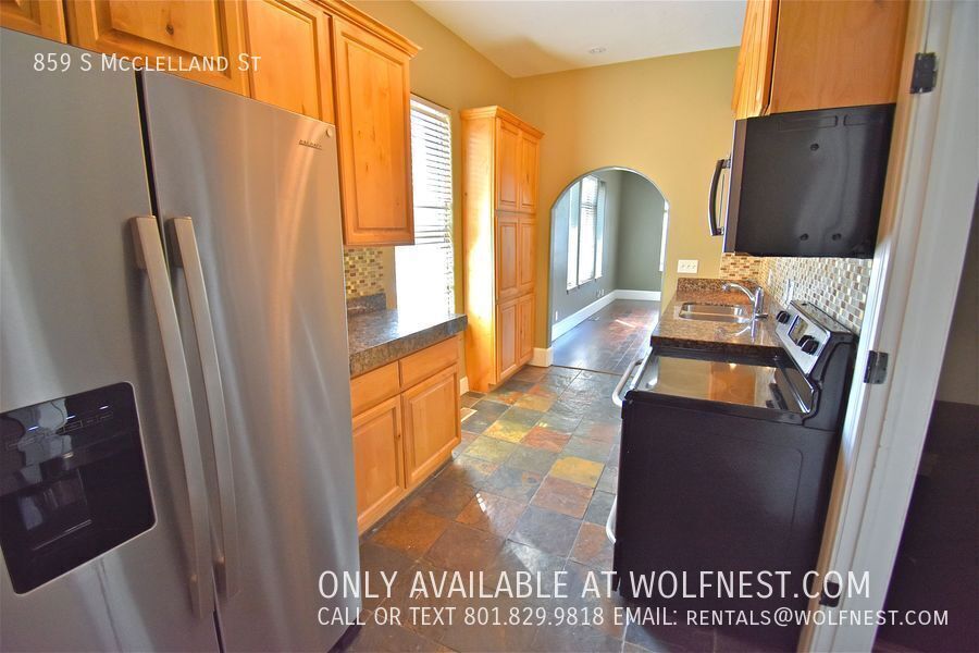 Beautiful 3 Bed 9th & 9th Home! No Deposit Option! property image