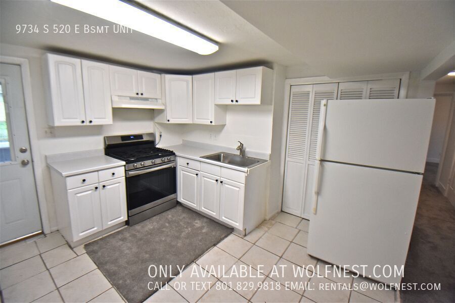 Lovely 2 Bed Sandy Bsmt Unit! No Deposit Option! property image