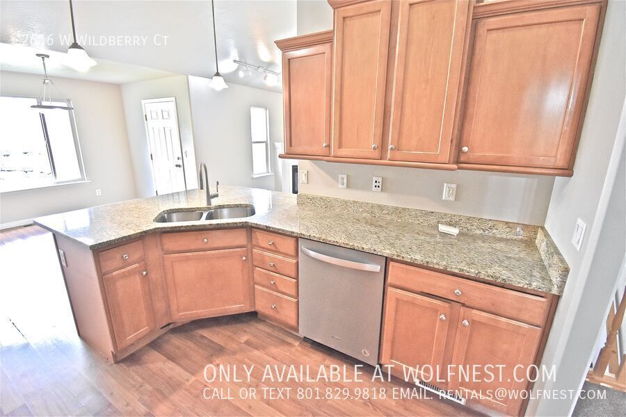 Stunning 4 Bed Lehi Home! No Deposit Option! property image