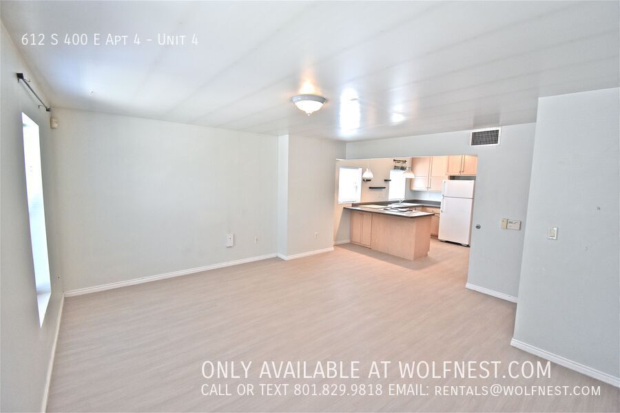 Beautiful 1 Bed Downtown Apt! No Deposit Option! property image