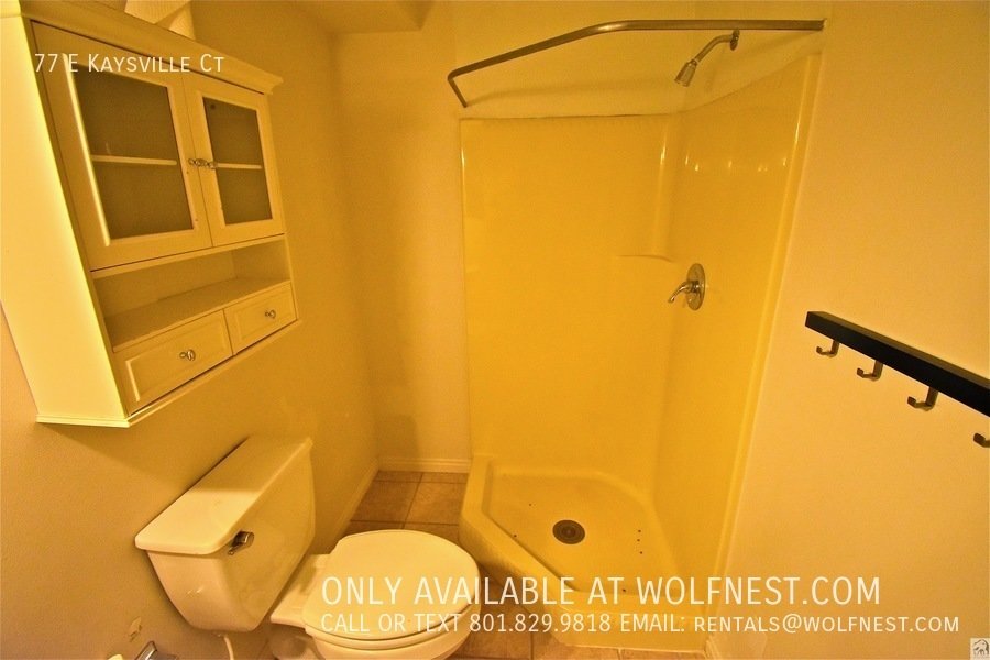 Spacious 4 Bedroom Draper Home with 2 Kitchens! No Deposit Option! property image