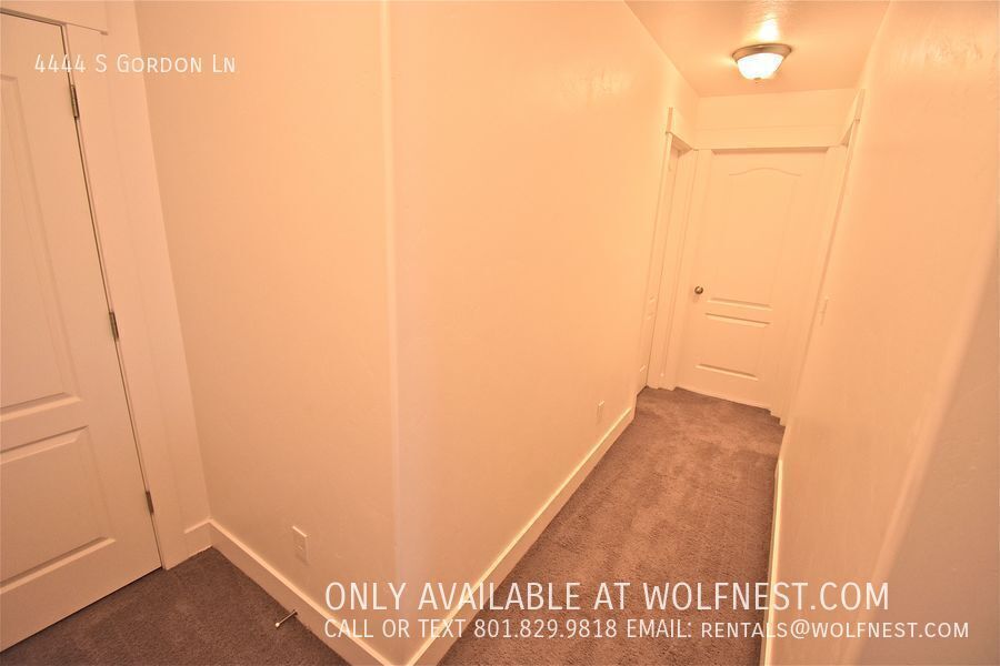 Spacious 3+ Bed Murray Townhome! No Deposit Option! property image