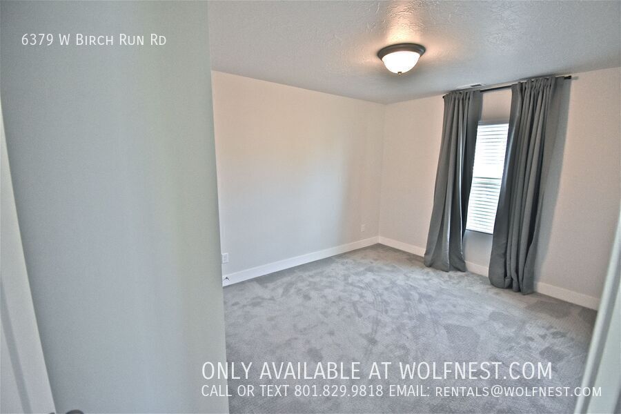 Beautiful 3 Bed Daybreak Townhome! No Deposit Option! property image
