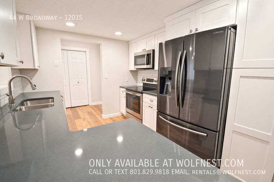 Remodeled 2 Bed Downtown Condo! No Deposit Option! property image
