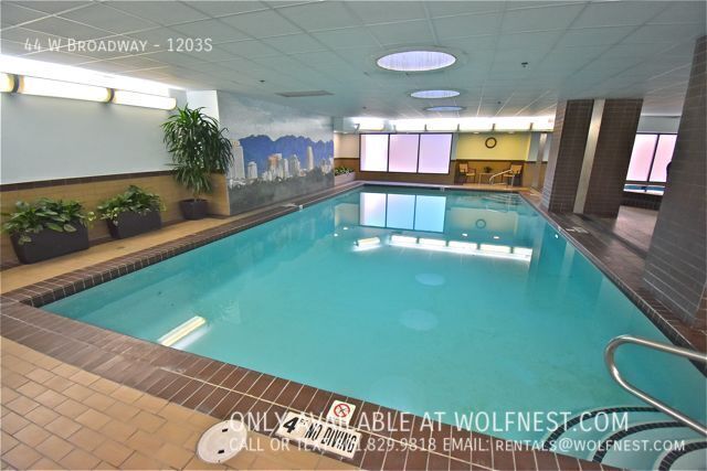 Remodeled 2 Bed Downtown Condo! No Deposit Option! property image