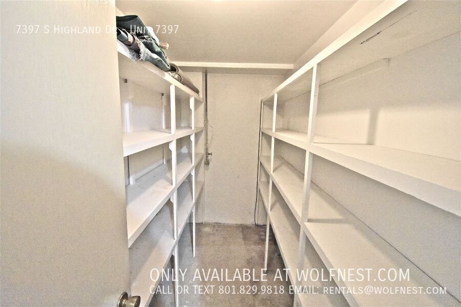 Remodeled 3 Bed Cottonwood Heights Unit! No Deposit Option! property image