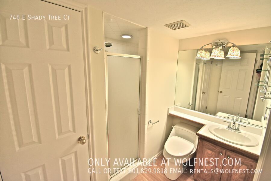 Beautiful 3 Bed Millcreek Townhome! No Deposit Option! property image