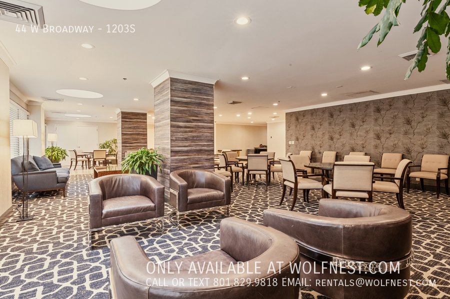 Remodeled 2 Bed Downtown Condo! No Deposit Option! property image