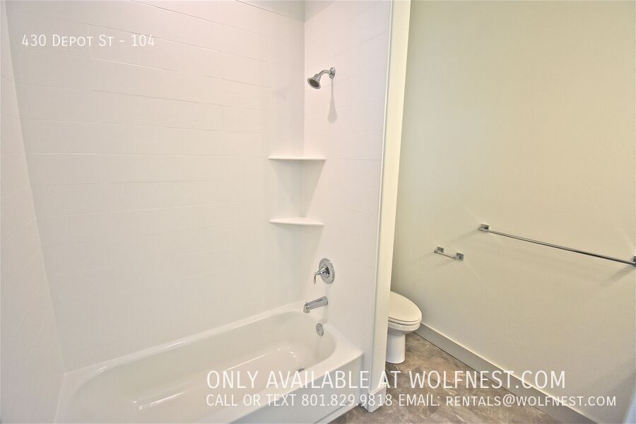 Newer 2 Bed Clearfield Townhome! No Deposit Option! property image