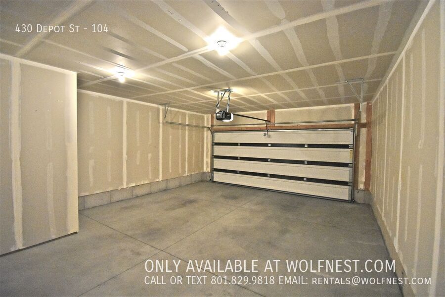 Newer 2 Bed Clearfield Townhome! No Deposit Option! property image