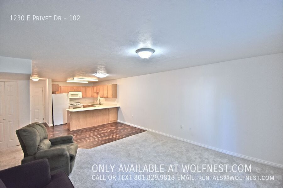Stunning 2 Bed Cottonwood Heights Condo! No Deposit Option! property image