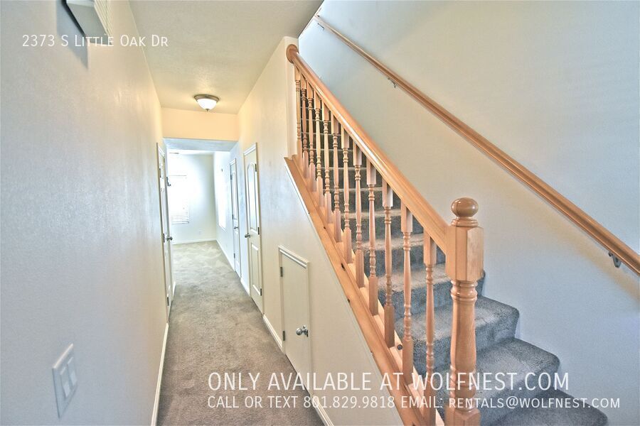 Lovely 3 Bed West Valley Townhome! No Deposit Option! property image