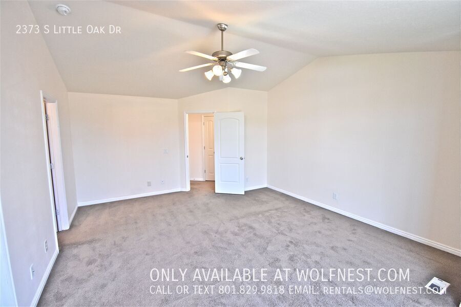 Lovely 3 Bed West Valley Townhome! No Deposit Option! property image