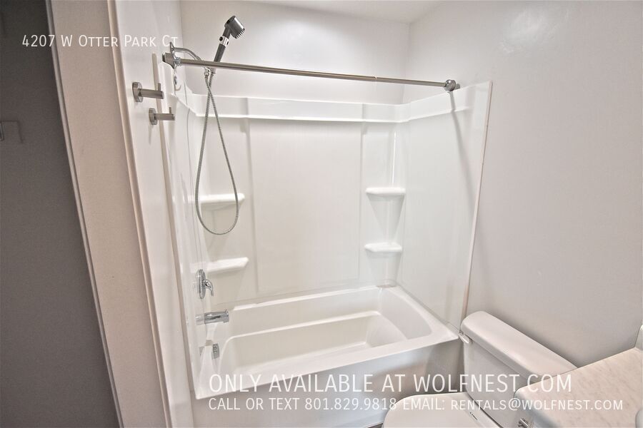 Stunning 3 Bed Riverton Townhome! No Deposit Option! property image