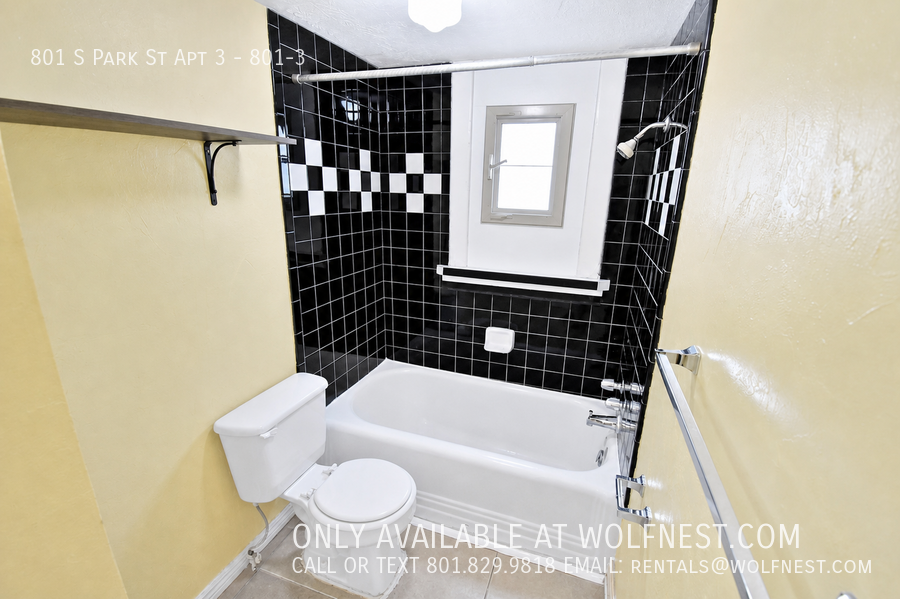 Charming 1 Bed Downtown Apt! $500 Off 1st Month! property image