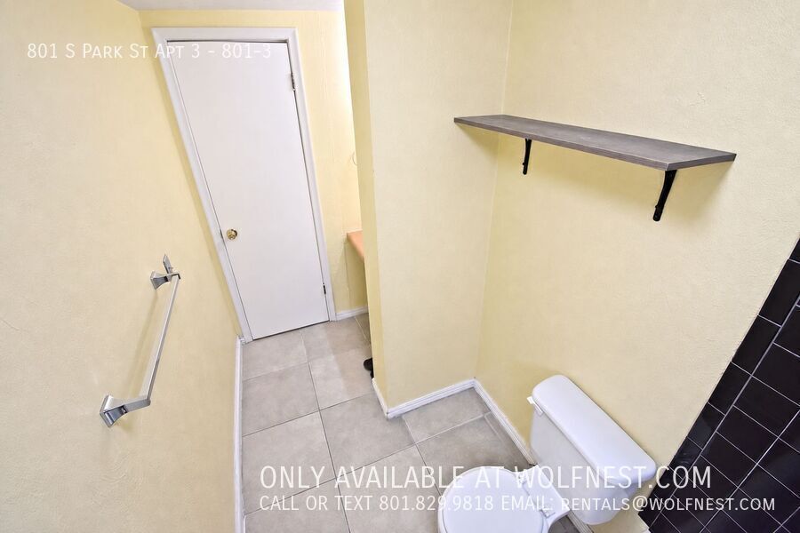 Charming 1 Bed Downtown Apt! $500 Off 1st Month! property image