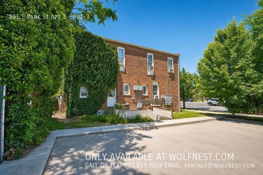 Charming 1 Bed Downtown Apt! $500 Off 1st Month! property image