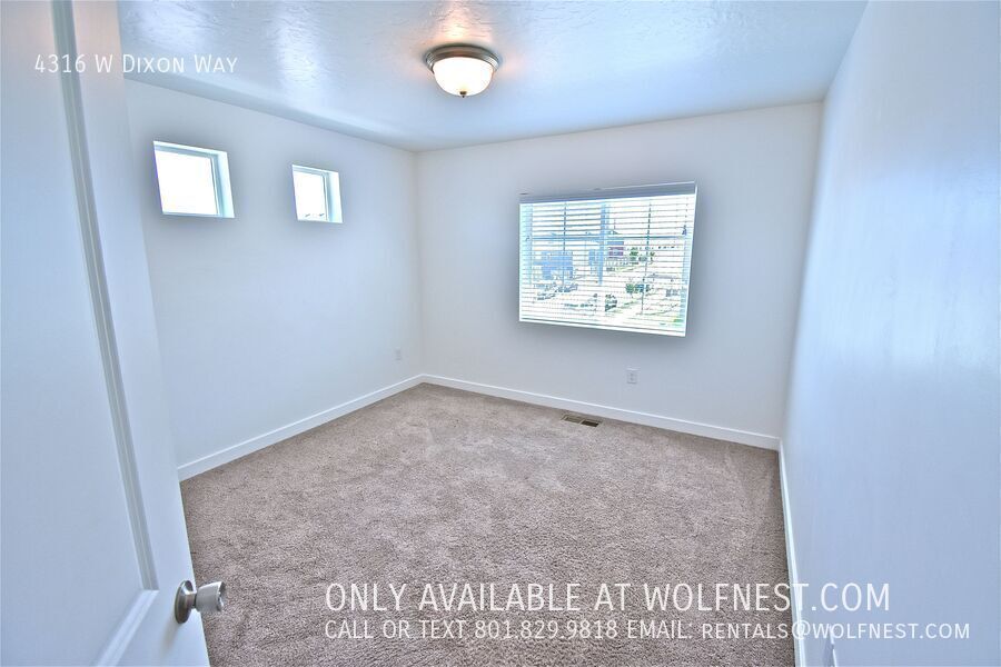Gorgeous 4 Bed Lehi Townhome! $450 Off 1st Month! property image