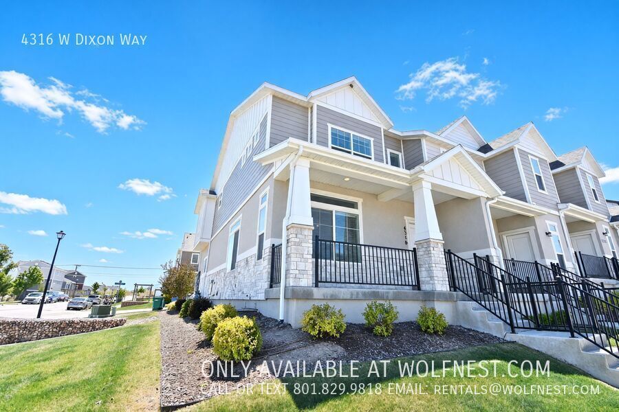 Gorgeous 4 Bed Lehi Townhome! $450 Off 1st Month! property image