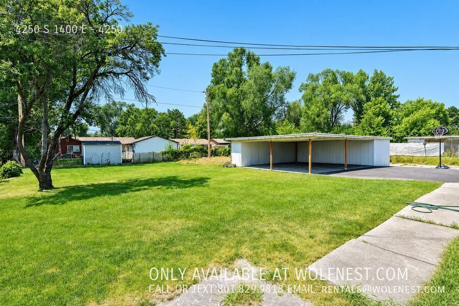 Charming 2 Bed Millcreek Unit! $400 Off 1st Month! property image
