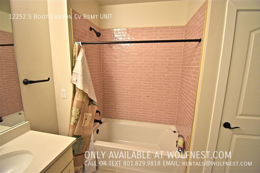 Spacious 2 Bed Herriman Basement Unit! property image
