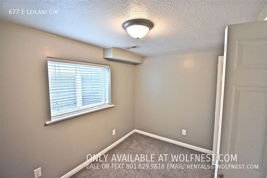 Beautiful 5 Bed Sandy Home! $350 Off 1st Month! property image