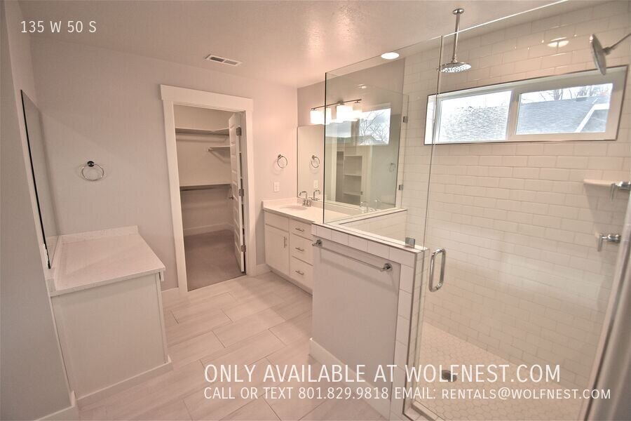 Gorgeous 4 Bed Farmington Townhome! property image