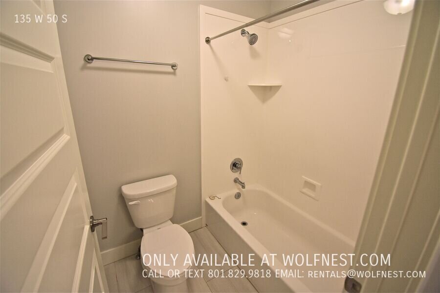 Gorgeous 4 Bed Farmington Townhome! property image
