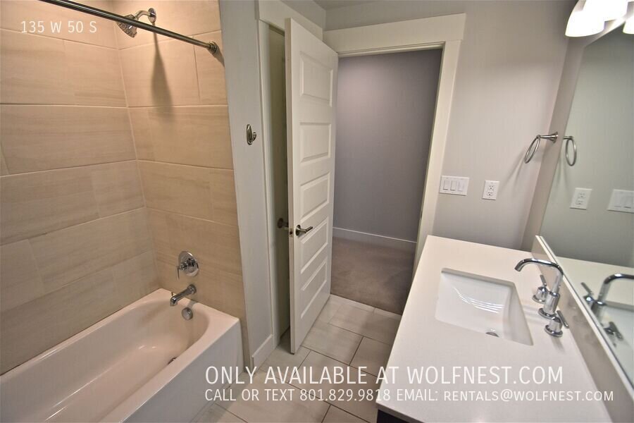 Gorgeous 4 Bed Farmington Townhome! property image