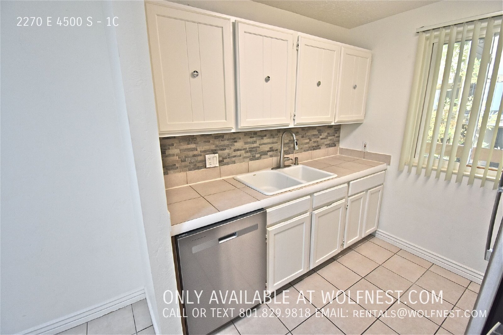 Stunning 2 Bed Top-Floor Holladay Condo! property image