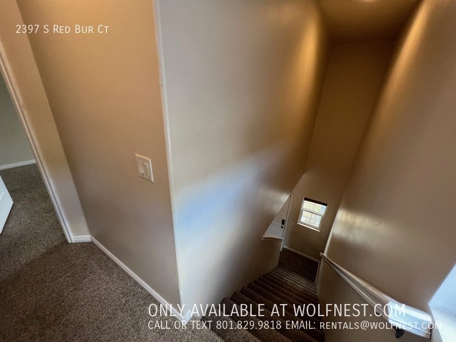 Lovely 3 Bed West Valley Townhome! No Deposit Option! property image