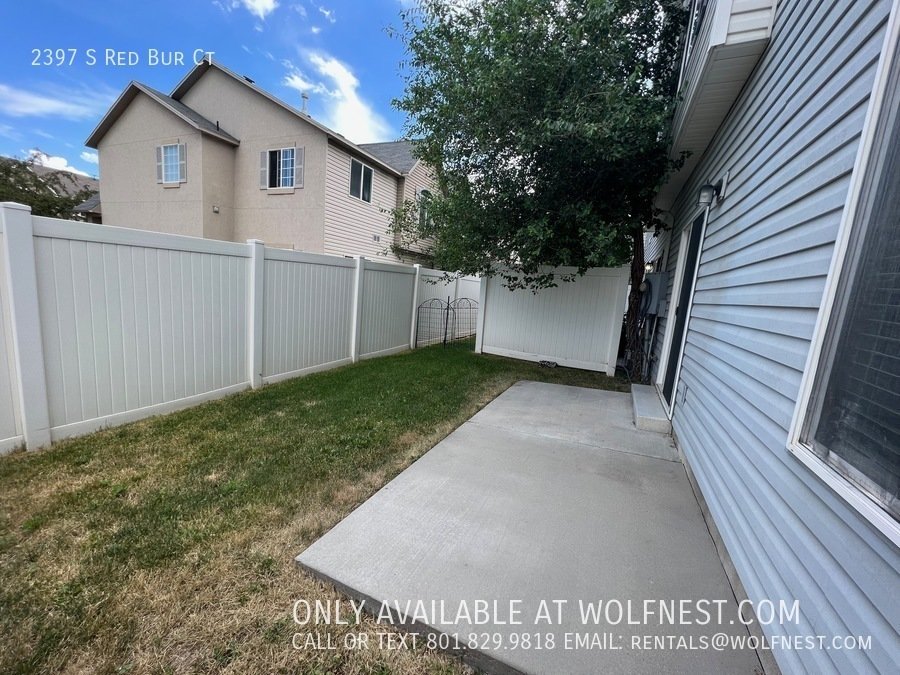 Lovely 3 Bed West Valley Townhome! No Deposit Option! property image