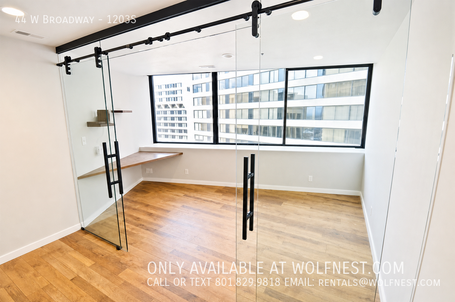 NO DEPOSIT OPTION AVAILABLE! $750 Off 1st Month! property image