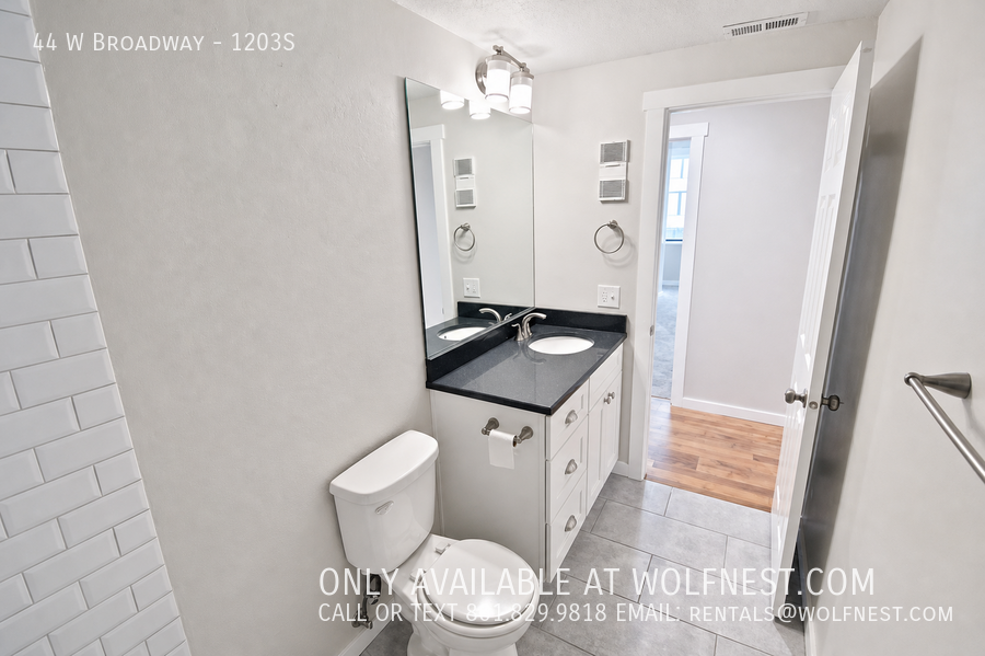 NO DEPOSIT OPTION AVAILABLE! $750 Off 1st Month! property image