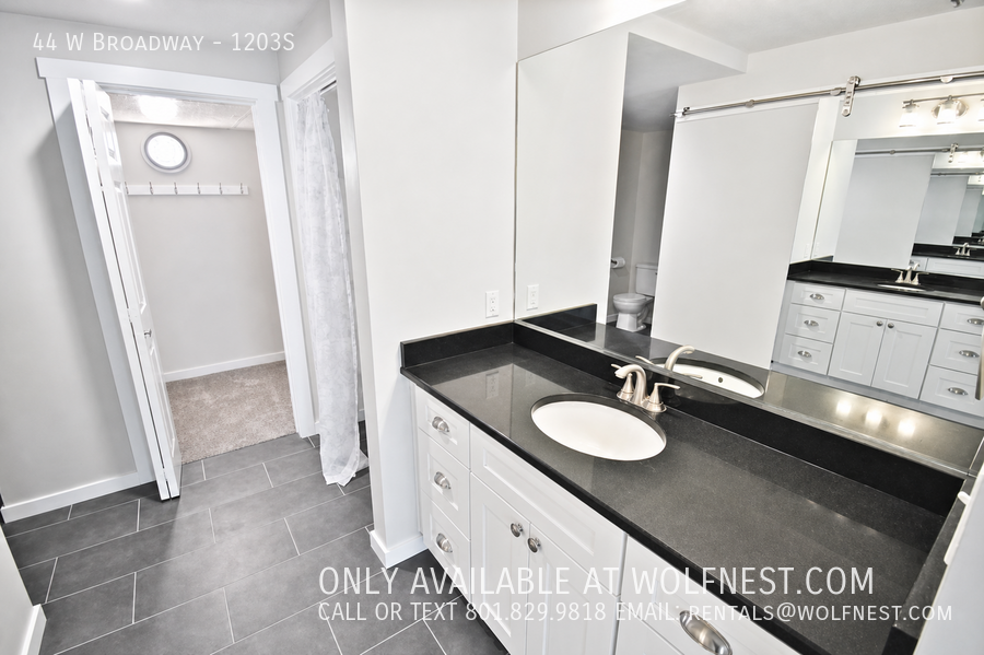 NO DEPOSIT OPTION AVAILABLE! $750 Off 1st Month! property image