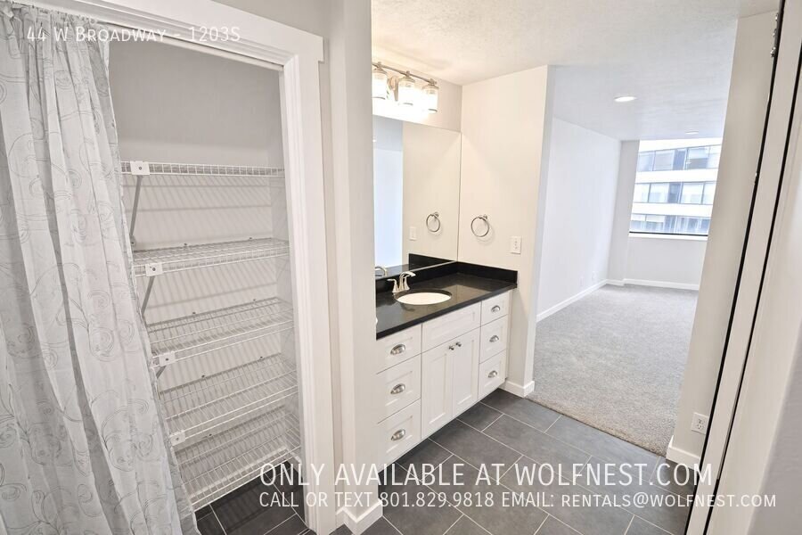 NO DEPOSIT OPTION AVAILABLE! $750 Off 1st Month! property image
