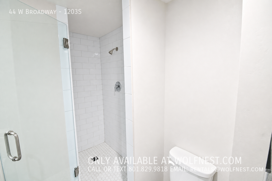 NO DEPOSIT OPTION AVAILABLE! $750 Off 1st Month! property image