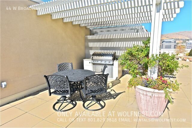 NO DEPOSIT OPTION AVAILABLE! $750 Off 1st Month! property image
