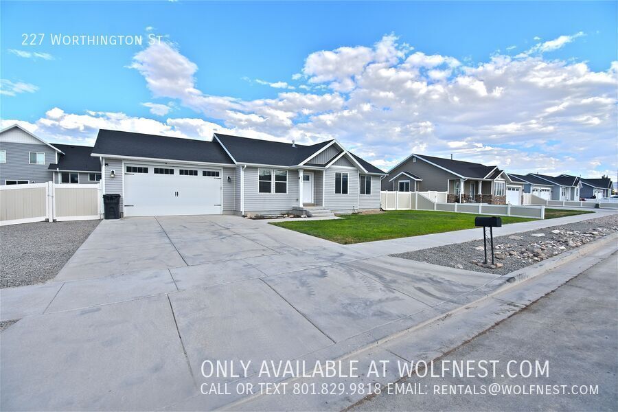 Gorgeous 3 Bed Grantsville Home! No Deposit Option! property image