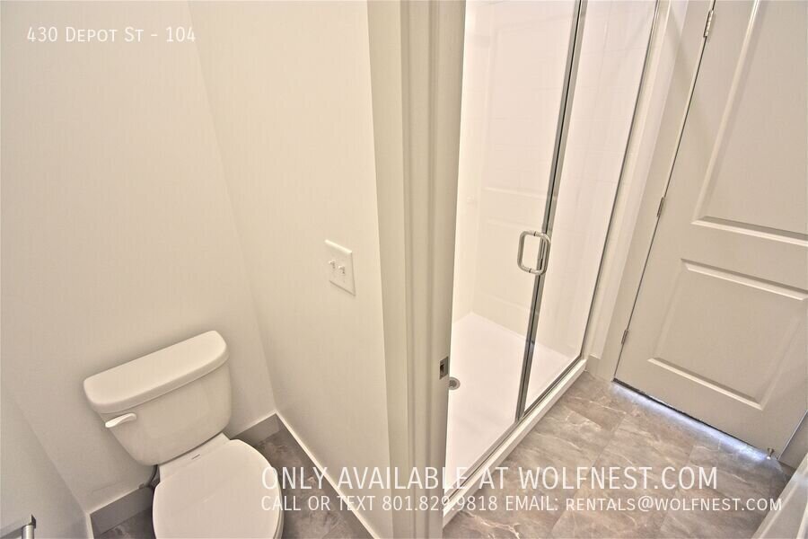 NO DEPOSIT OPTION AVAILABLE! $350 Off 1st Month's Rent! property image