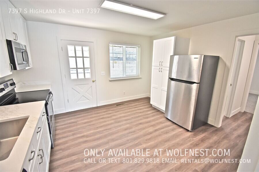 NO DEPOSIT OPTION AVAILABLE!! $350 Off 1st Month! Remodeled Unit! property image
