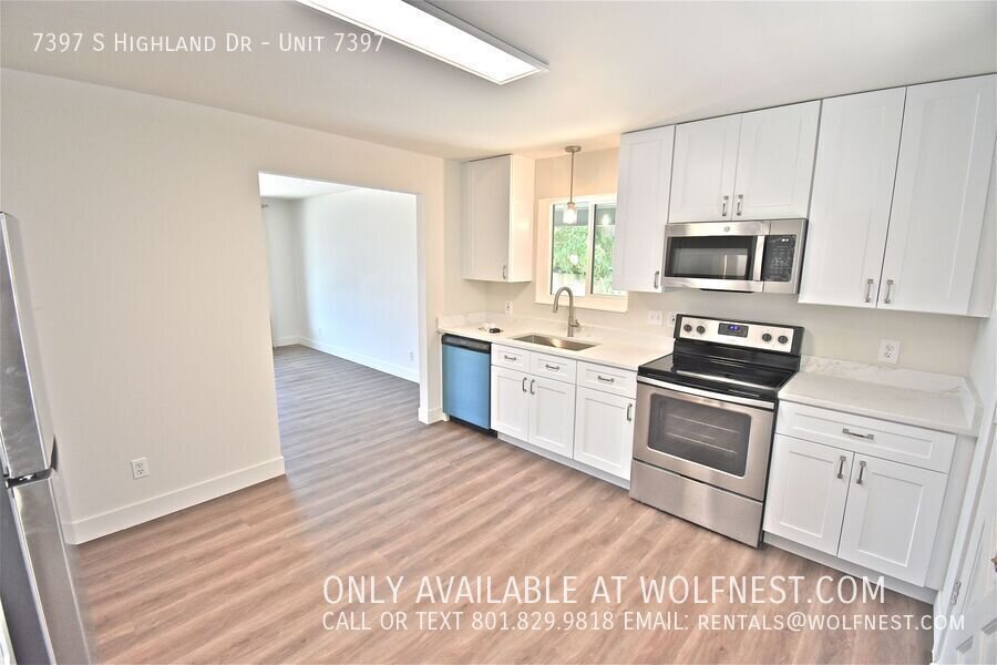 NO DEPOSIT OPTION AVAILABLE!! $350 Off 1st Month! Remodeled Unit! property image